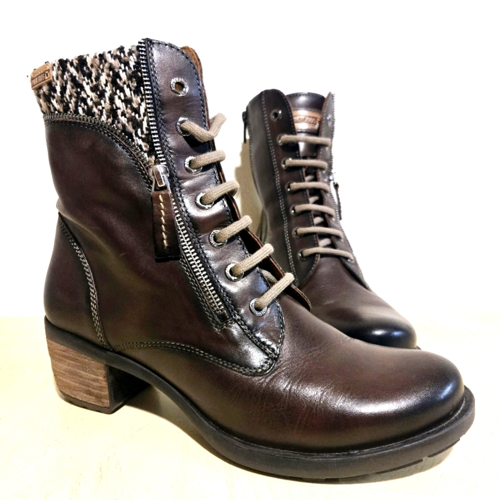 PIKOLINOS Brown Ankle Boots with Patterned Cuff